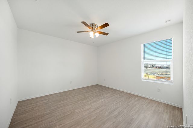 5510 Basil Chase, St Hedwig, TX 78152