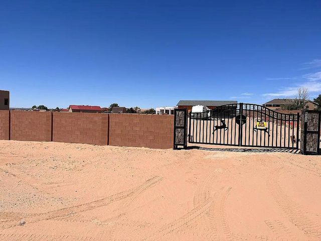 6429 Matamoros Road NE, Rio Rancho, NM 87144