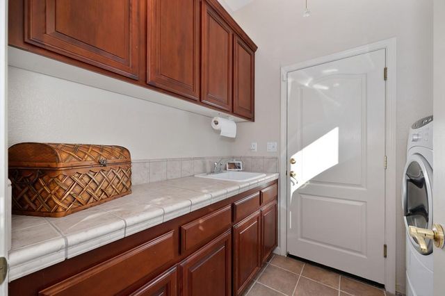 9010 Fallsmont Dr, El Dorado Hills, CA 95762