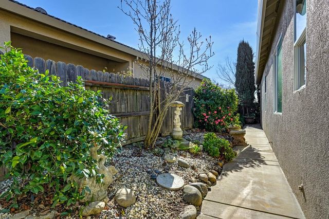 9010 Fallsmont Dr, El Dorado Hills, CA 95762