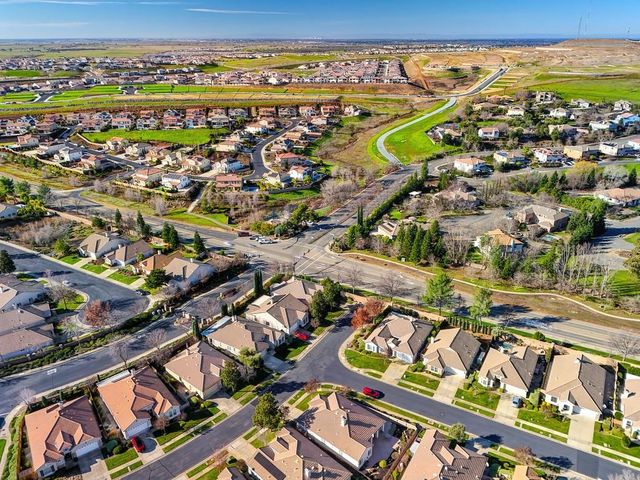 9010 Fallsmont Dr, El Dorado Hills, CA 95762