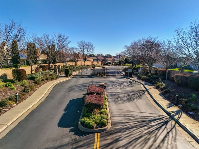 9010 Fallsmont Dr, El Dorado Hills, CA 95762