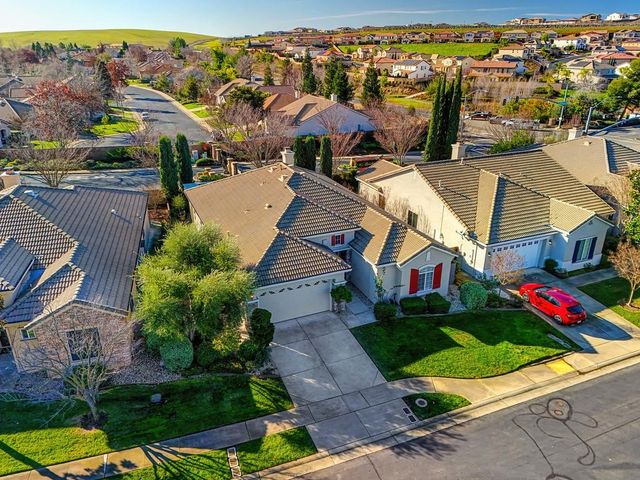 9010 Fallsmont Dr, El Dorado Hills, CA 95762