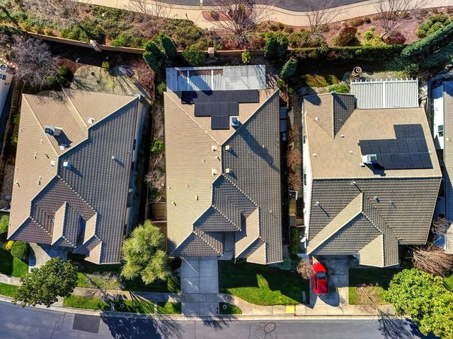 9010 Fallsmont Dr, El Dorado Hills, CA 95762