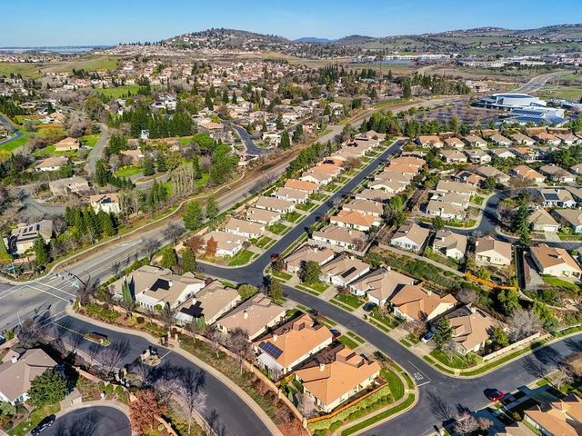 9010 Fallsmont Dr, El Dorado Hills, CA 95762