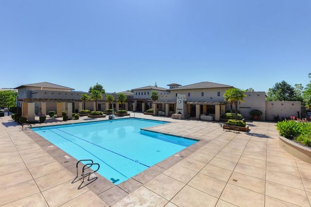 9010 Fallsmont Dr, El Dorado Hills, CA 95762