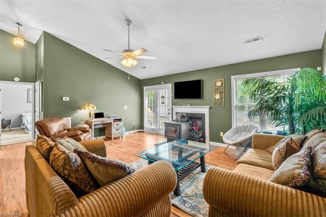 2914 Haig Street, Greensboro, NC 27405