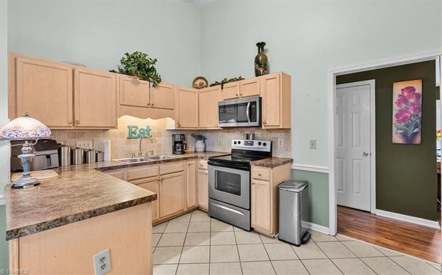 2914 Haig Street, Greensboro, NC 27405