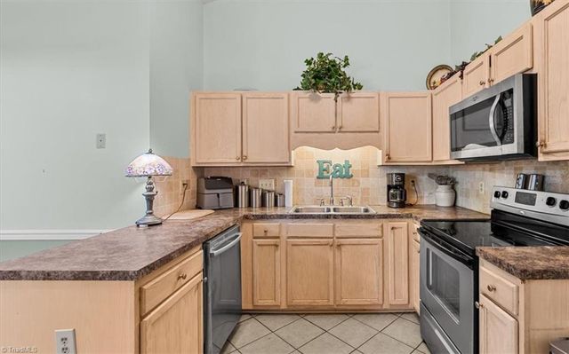 2914 Haig Street, Greensboro, NC 27405