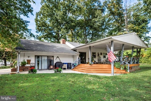 343 HARTFORD RD, Mount Laurel, NJ 08054