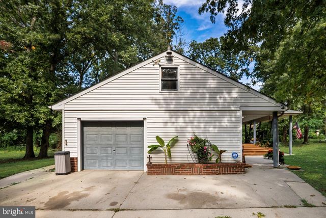 343 HARTFORD RD, Mount Laurel, NJ 08054