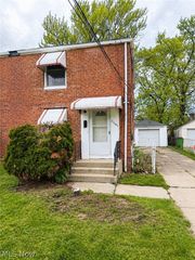25161 Euclid Avenue, Euclid, OH 44117