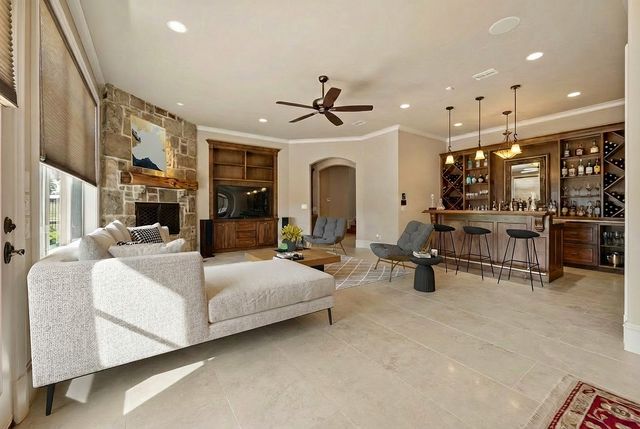 5581 Nancy Circle, Chandler, TX 75758