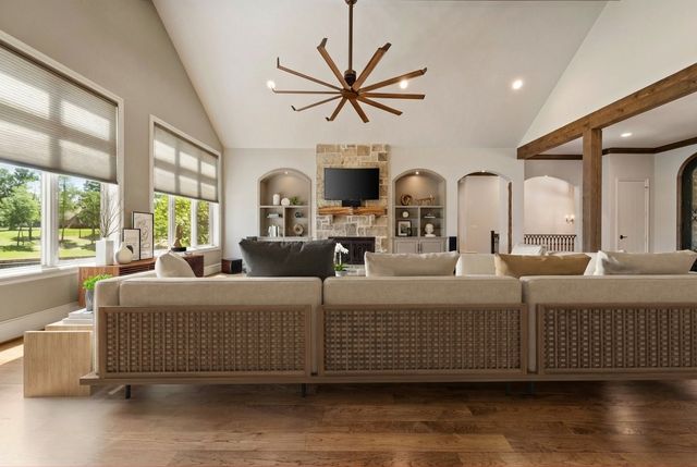 5581 Nancy Circle, Chandler, TX 75758