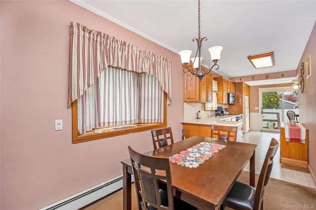 219 Oakview Avenue, Oceanside, NY 11572