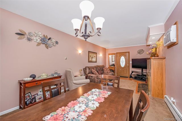 219 Oakview Avenue, Oceanside, NY 11572