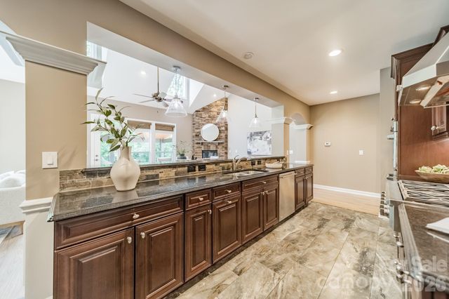 302 Tallow Tree Court, Waxhaw, NC 28173