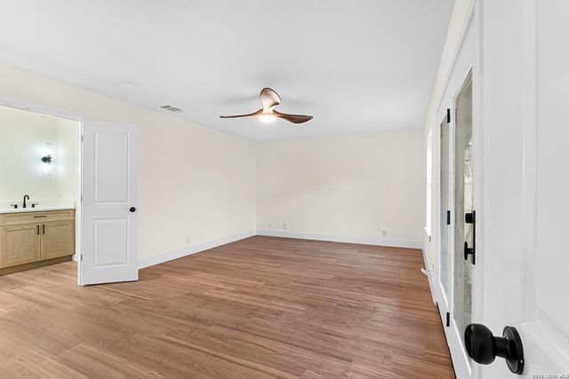 16923 Hidden Timber Wood, San Antonio, TX 78248