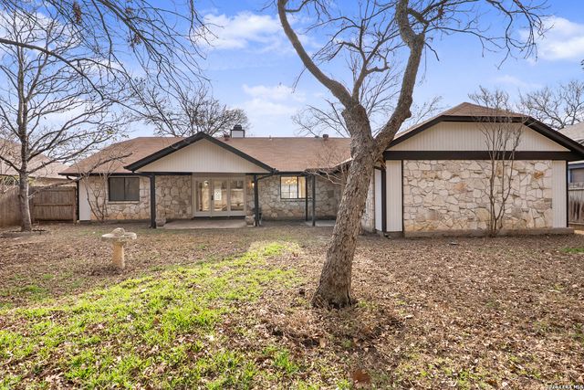 16923 Hidden Timber Wood, San Antonio, TX 78248