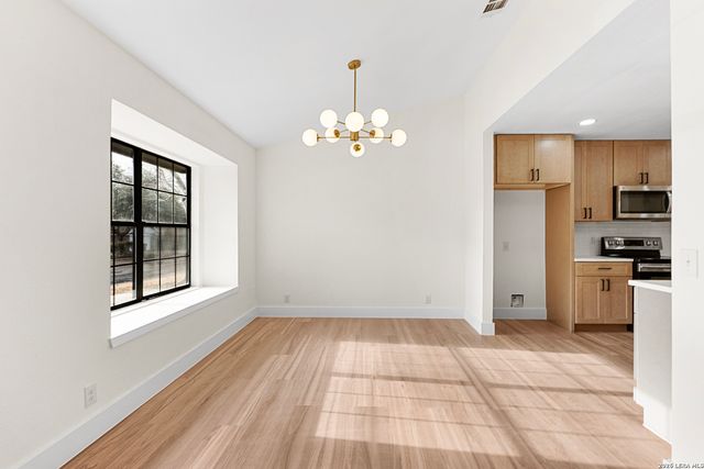 16923 Hidden Timber Wood, San Antonio, TX 78248