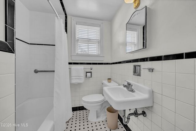 2940 Oleander Drive A5, Wilmington, NC 28403