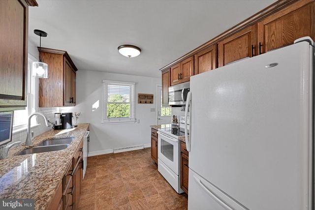 2800 HIALEAH CT, York, PA 17408