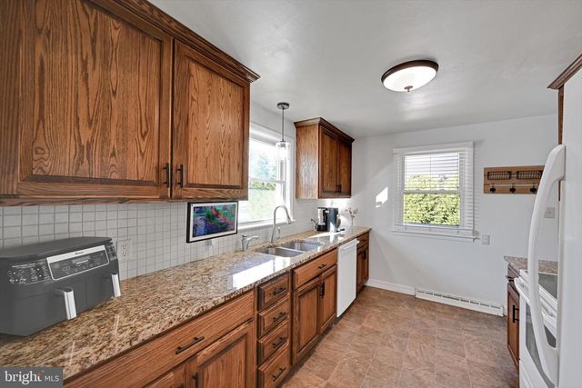 2800 HIALEAH CT, York, PA 17408