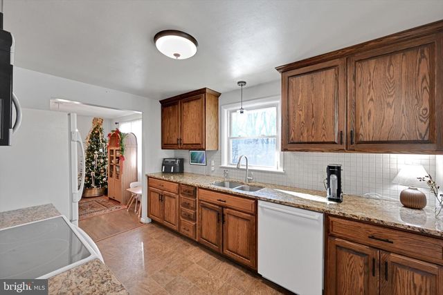 2800 HIALEAH CT, York, PA 17408