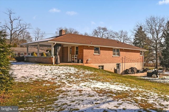 2800 HIALEAH CT, York, PA 17408