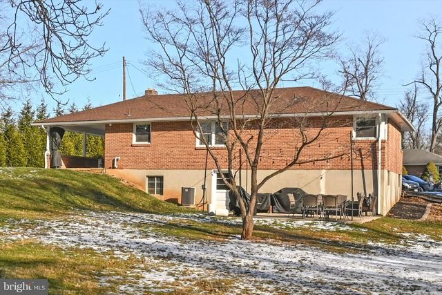 2800 HIALEAH CT, York, PA 17408