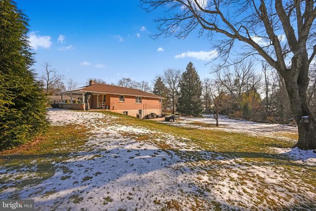 2800 HIALEAH CT, York, PA 17408