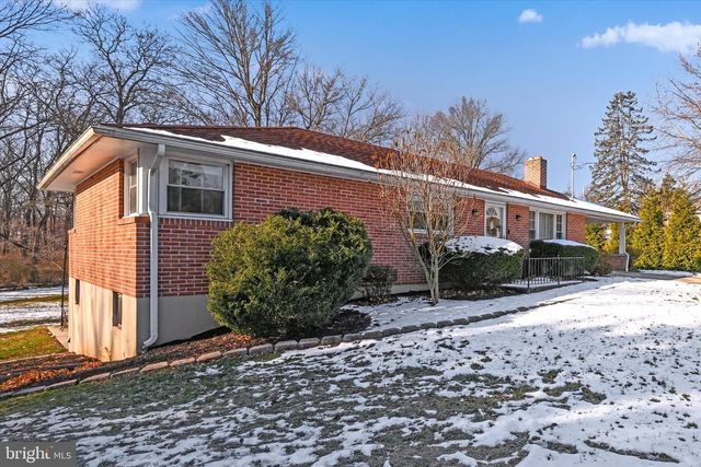 2800 HIALEAH CT, York, PA 17408