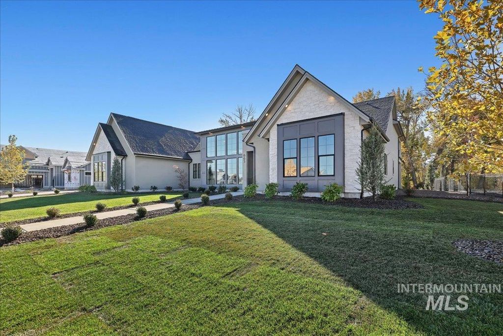 665 Watkins Ave, Middleton, ID 83644 photo 3