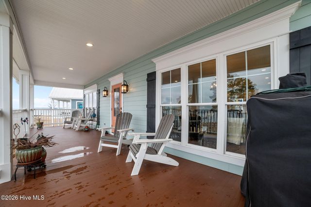 290 Whichard Lane, Chocowinity, NC 27817