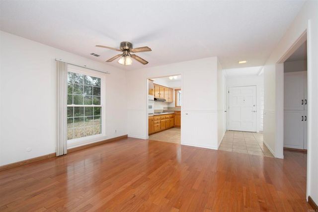 3621 Vista Campana S 11, Oceanside, CA 92057