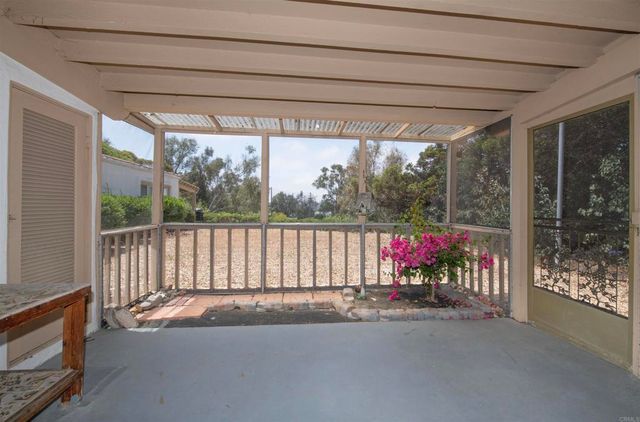 3621 Vista Campana S 11, Oceanside, CA 92057