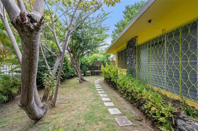 2388 LAUREL ST. PUNTA LAS MARIAS STREET, San Juan, PR 00913