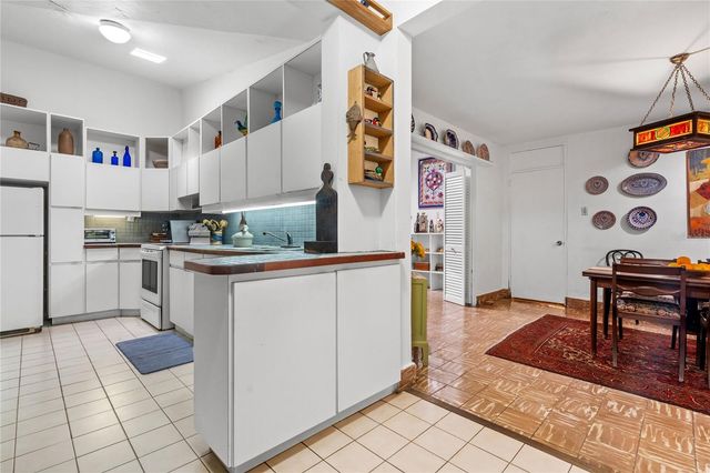 2388 LAUREL ST. PUNTA LAS MARIAS STREET, San Juan, PR 00913