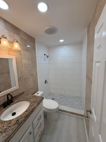 5150 E Club Circle 202, Boca Raton, FL 33487