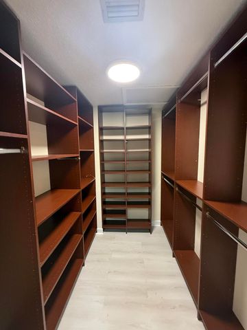 5150 E Club Circle 202, Boca Raton, FL 33487