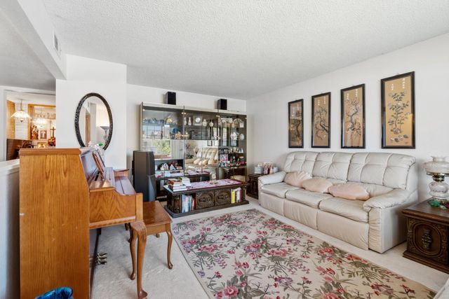 3356 Ocotillo Way, Modesto, CA 95355