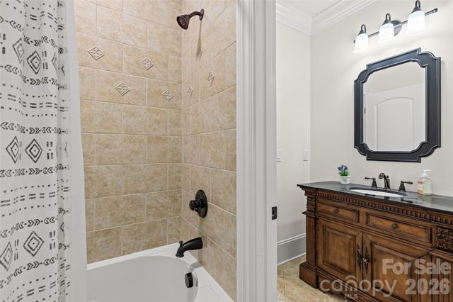 3030 Ashford Glen Drive, Matthews, NC 28104
