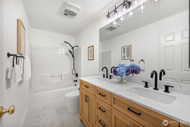 536 237th Ave SE SE, Sammamish, WA 98074