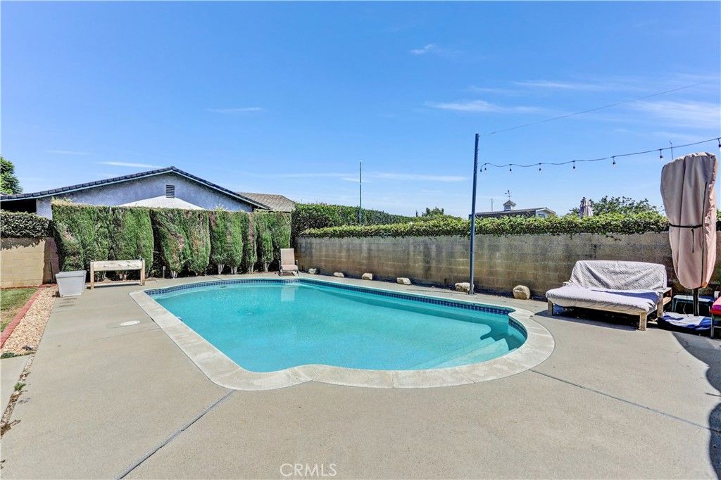 Image 12 of property listing at 1432 N Erin Avenue, Upland, CA 91786