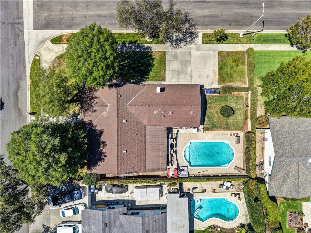 Image 14 of property listing at 1432 N Erin Avenue, Upland, CA 91786