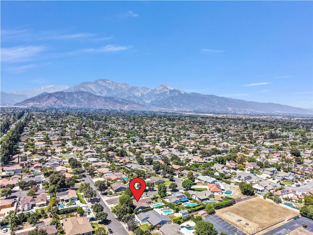 Image 16 of property listing at 1432 N Erin Avenue, Upland, CA 91786