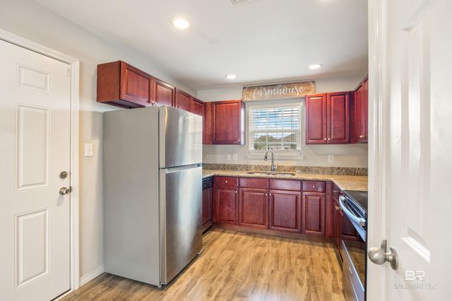 904 Sentinel Circle, Foley, AL 36535