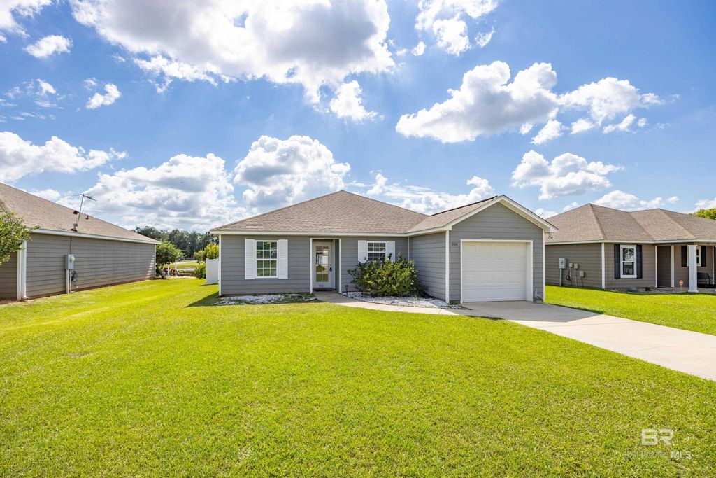 904 Sentinel Circle, Foley, AL 36535