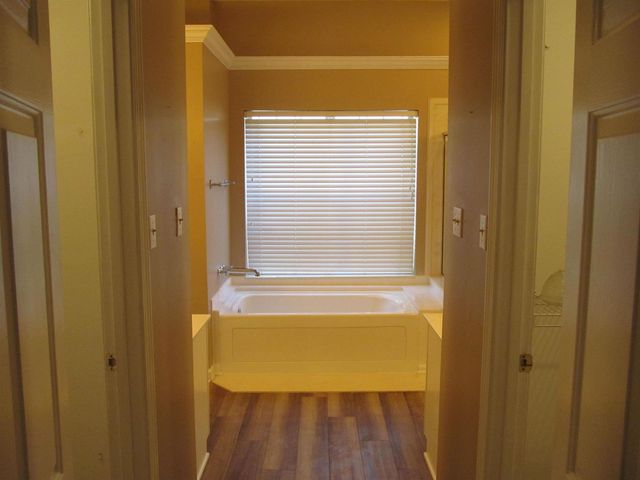 3371 SUMMERDALE DR, Bartlett, TN 38133