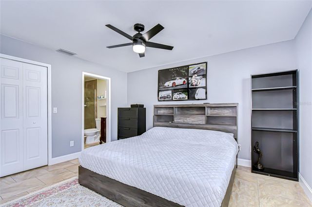 5127 LINKWOOD AVENUE, Tampa, FL 33625